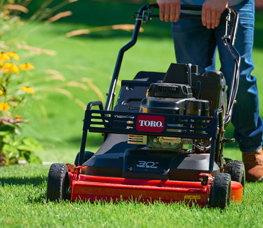 Toro 22235 TurfMaster HDX 30 inch Commercial Lawnmower